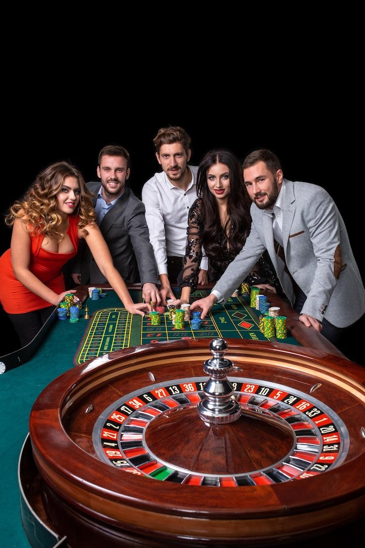 Studio live dealer blackjack cuanwin138 dengan meja dan dealer profesional